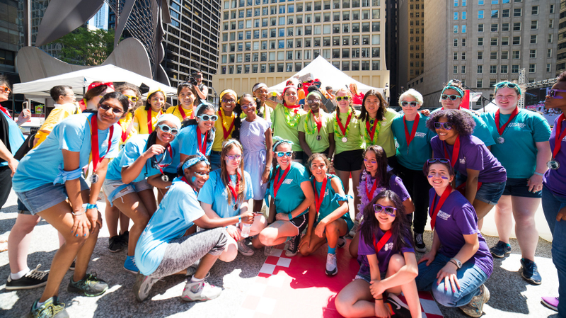 Marsai Martin (center) poses with the competitors in the 2019 Icebox Derby.